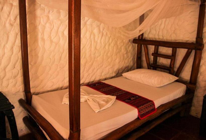 ホテル Praba Hostel