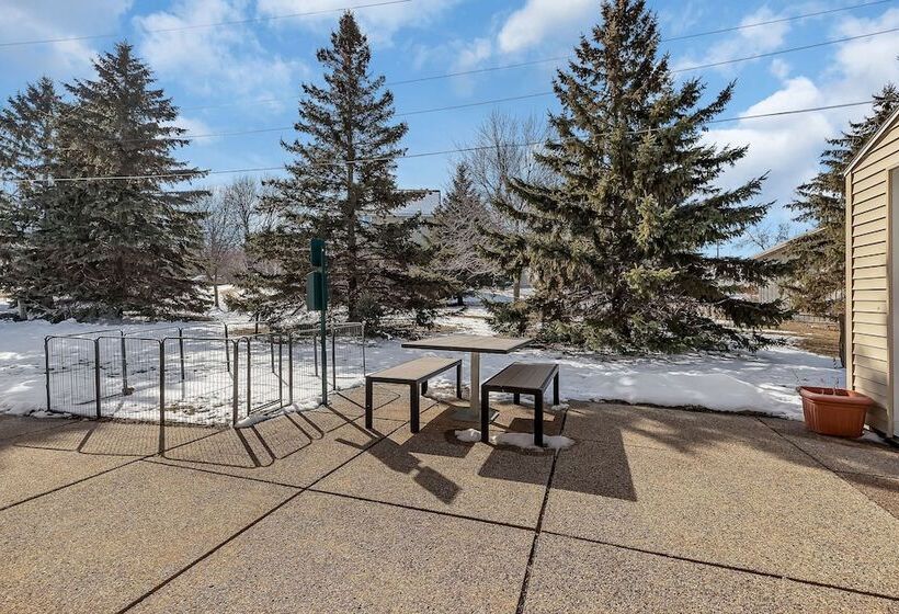 Surestay Hotel By Best Western Spicer