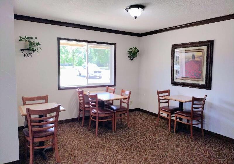 Surestay Hotel By Best Western Spicer