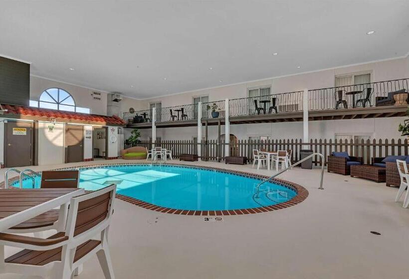 Surestay Hotel By Best Western Spicer