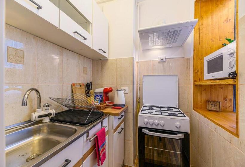 Jad   Family Apartments & Studios