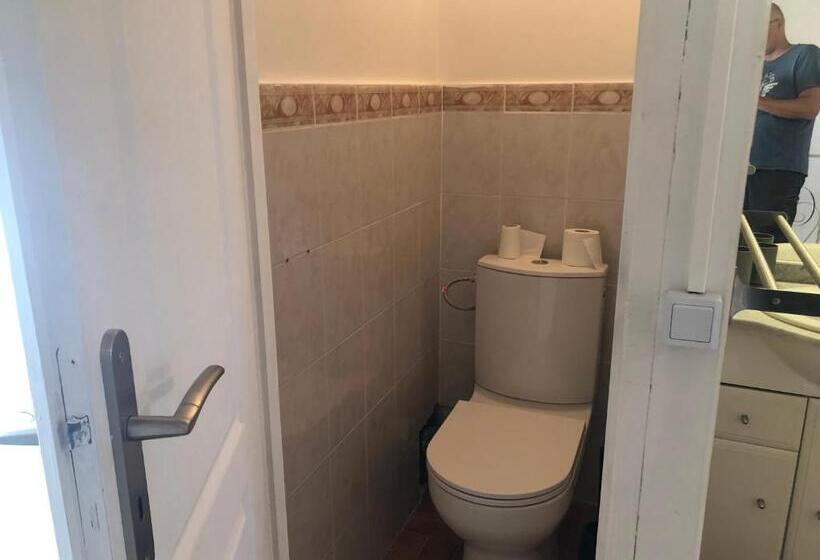 La Tour  Pigeonnier Provençal   Mas Des Sous Bois