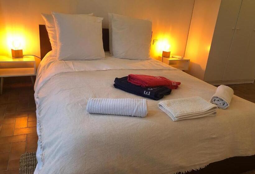 La Tour  Pigeonnier Provençal   Mas Des Sous Bois