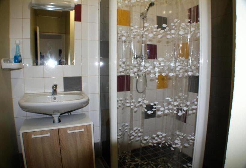 Le Cottage Des Curie