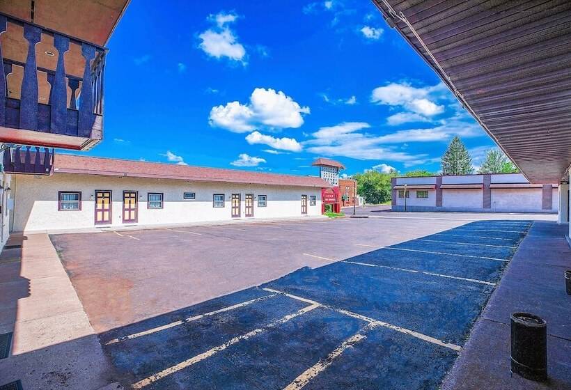 Love Hotels On Silver Street At Hurley Wi