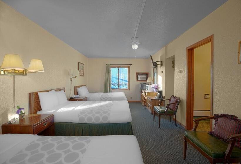 Love Hotels On Silver Street At Hurley Wi