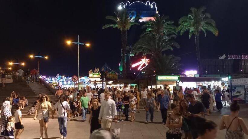 Lovely 1bedroom Renewed Apartment With 3 Pools