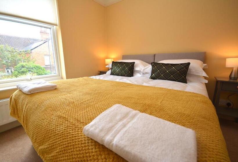 Luxurious Victorian Home By The Sea   Myana House