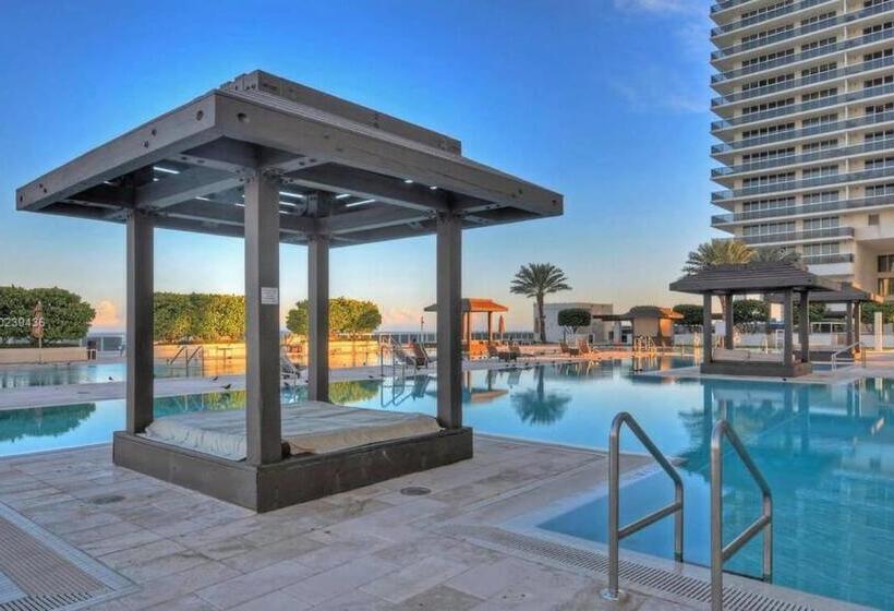 Amazing View Beachfront Resort Luxury Amenities