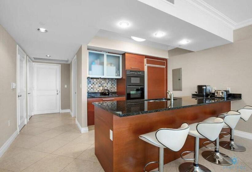 Amazing View Beachfront Resort Luxury Amenities