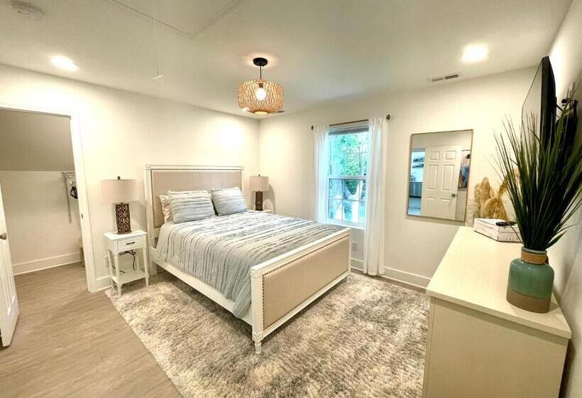 Luxury In Eastover... Close To Everything!