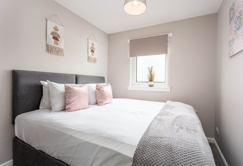 Marlborough Court   Donnini Apartments