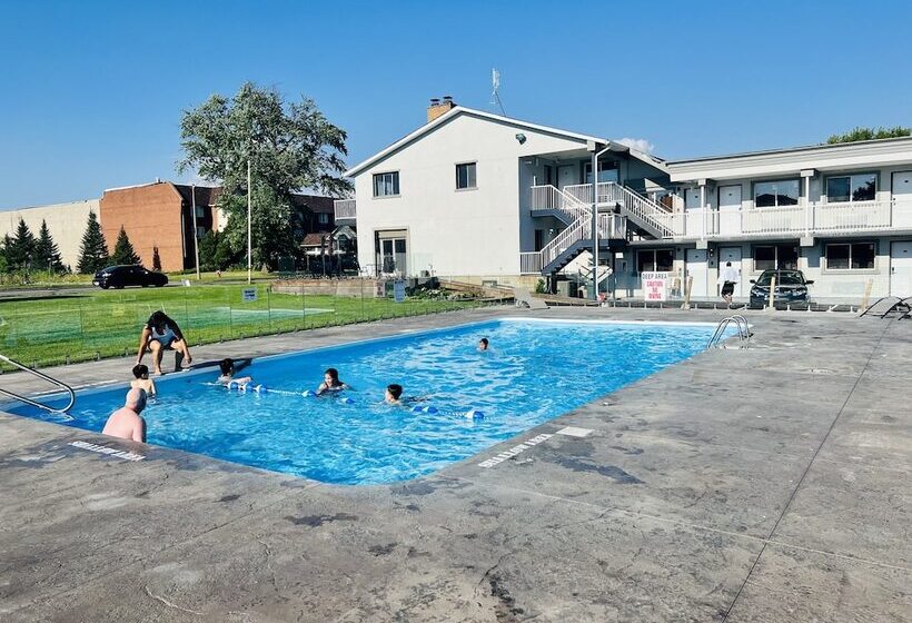 モーテル Super 8 By Wyndham Niagara Falls On