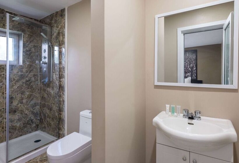 モーテル Super 8 By Wyndham Niagara Falls On