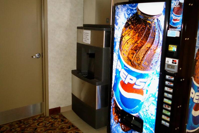 モーテル Super 8 By Wyndham Niagara Falls On