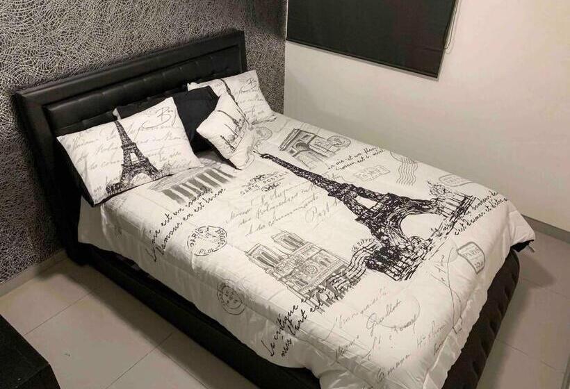 New House / Vip / 1 Block To The Beach