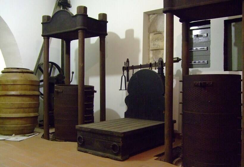 Palazzo Tarlati   Hotel De Charme   Residenza D Epoca