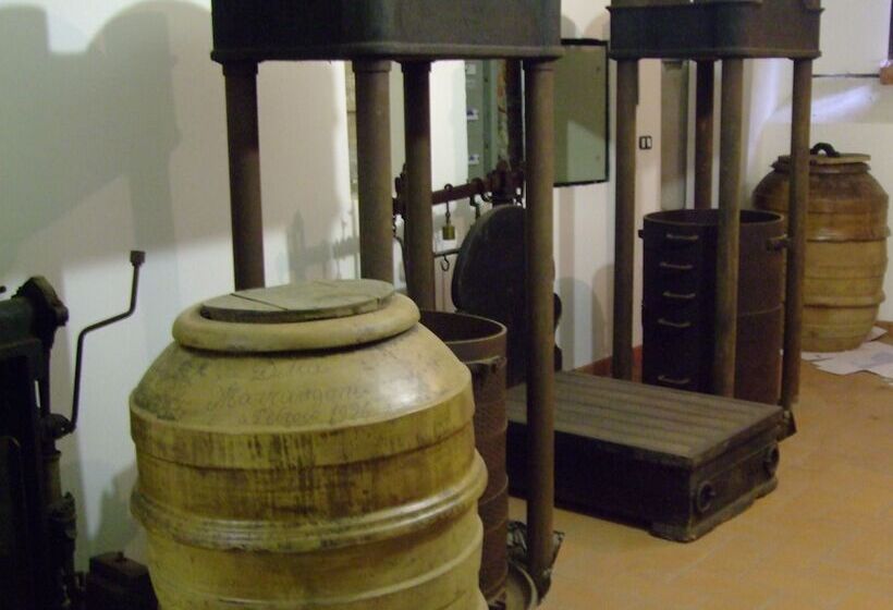 Palazzo Tarlati   Hotel De Charme   Residenza D Epoca