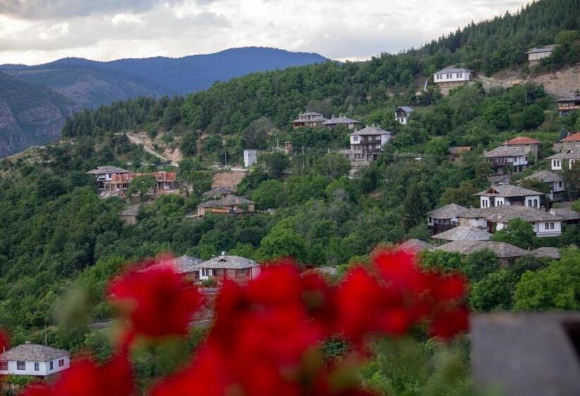 פנסיון Leshtenski Rai Guest House