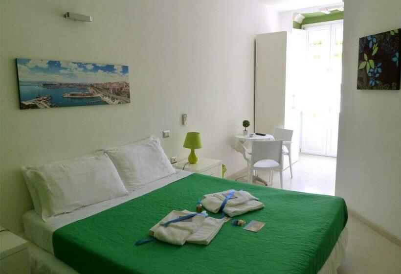 פנסיון Onlyrooms Ii   Old Town & Typical Food