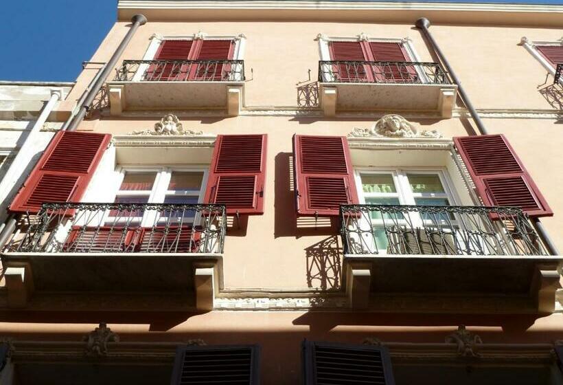 פנסיון Onlyrooms Ii   Old Town & Typical Food