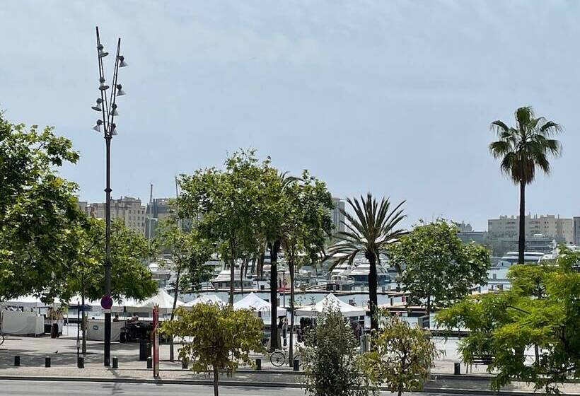 Пансион Som Nit Port Vell