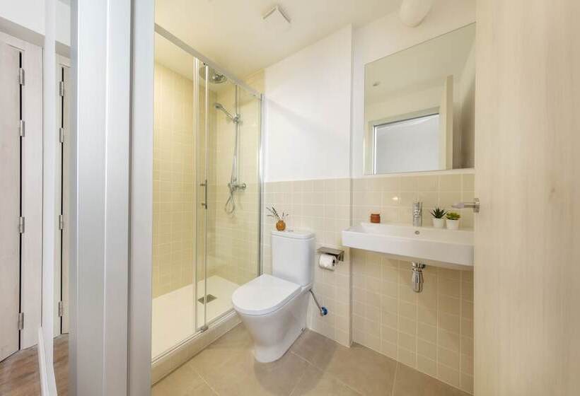 Пансион Som Nit Port Vell