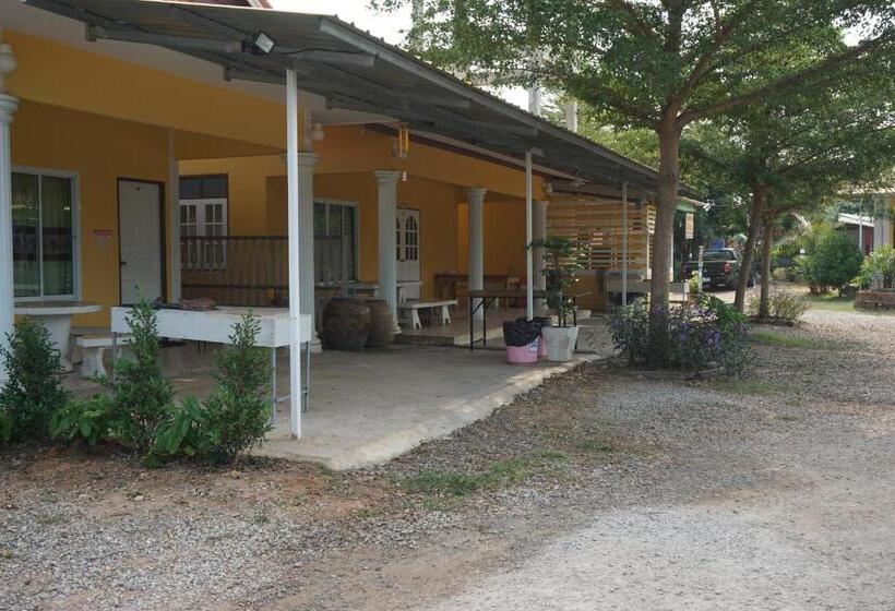 Pooma Resort