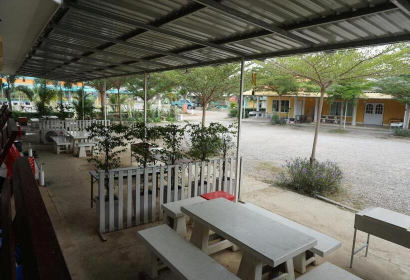 Pooma Resort
