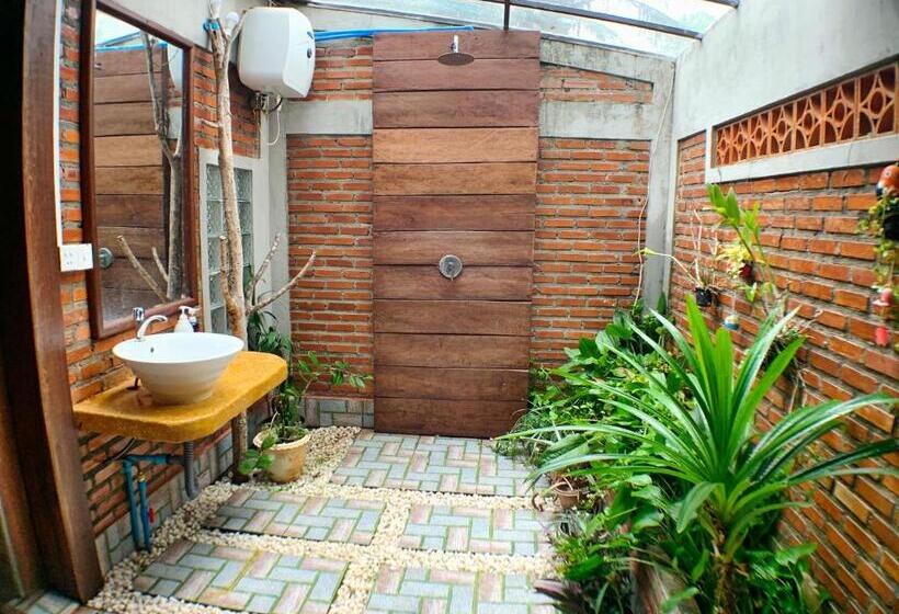 منتجع Nature Lodge