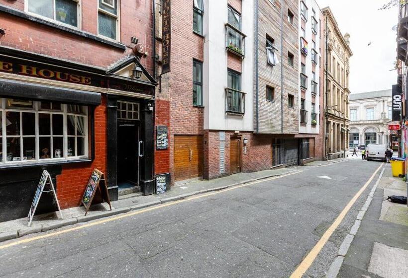 Rst Cumberland Street