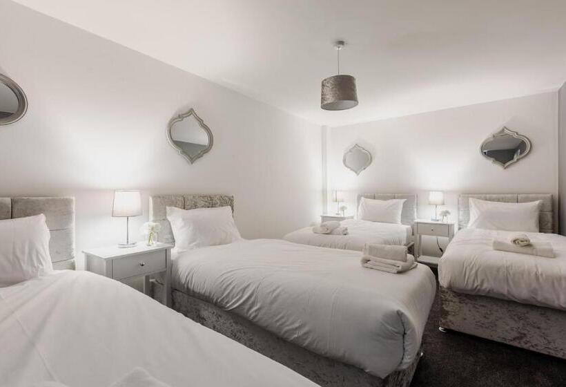 Rst Cumberland Street