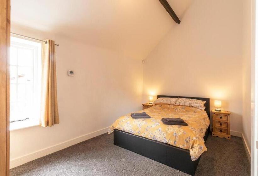 The Olde Coach House