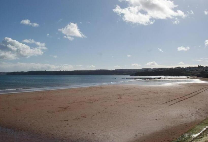 Vista Apartments, Goodrington Beach, Paignton