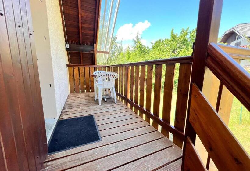 Appartement 6 Couchages à Proximité Du Plan D Eau