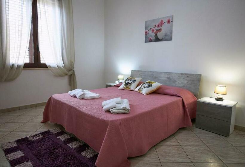 تختخواب و صبحانه Sweet Home Rosa