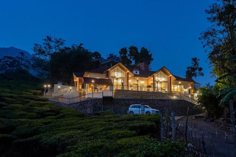 ベッドアンドブレックファースト Thrill Holidays Munnar