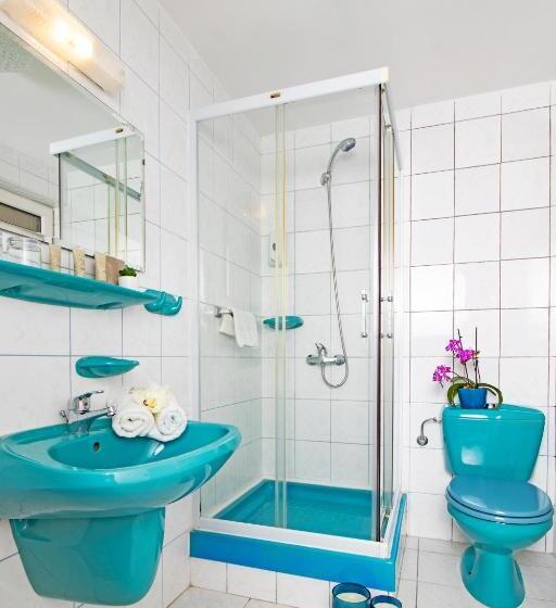 مبيت وإفطار Villa My Lake