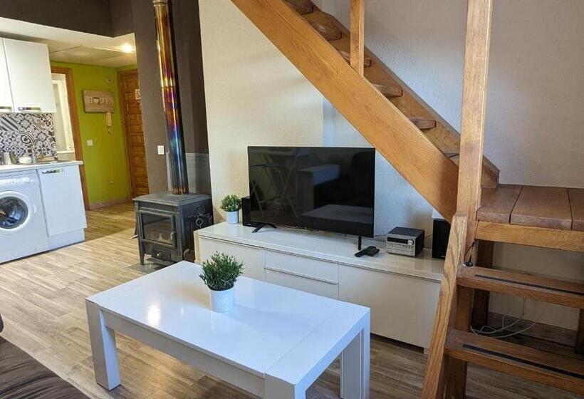 Bonito Y Luminoso Apartamento Con Wifi Aizú   Villanúa