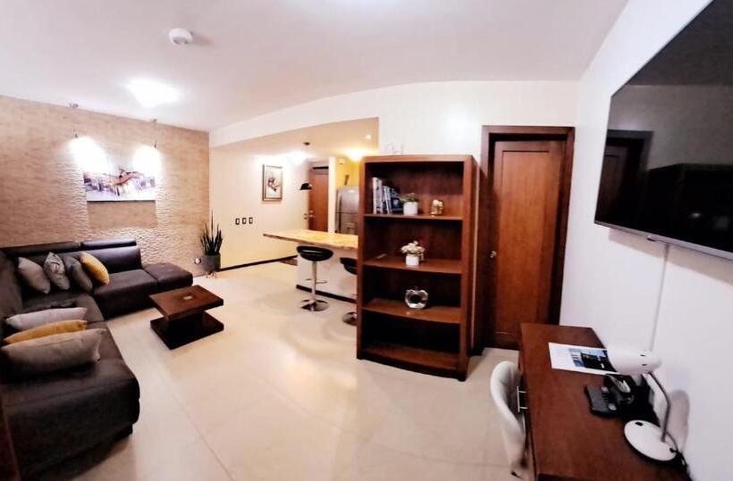 Comoda Suite Centrica Cuenca