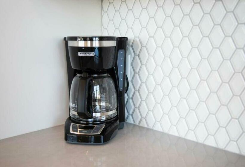 Franklin At M&p View Of Main Street