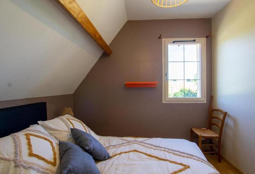 Maison Spacieuse Avec Piscine Chauffée, Grand Jardin Et équipements Bébé En Dordogne   Fr 1 616 267