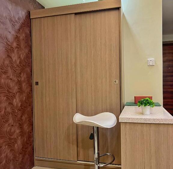 Cozy Condo In The City Center At Horizons 101