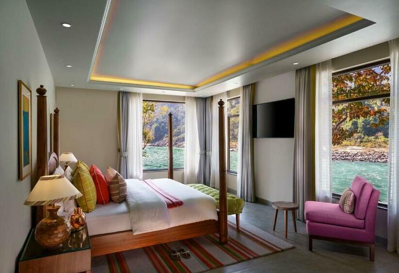 ホテル Anand Kashi By The Ganges Rishikesh   Ihcl Seleqtions