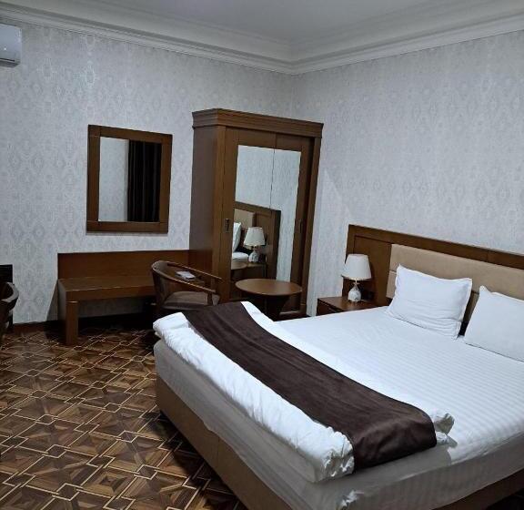 هتل Golden Minaret With Restaurant