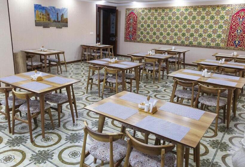 هتل Golden Minaret With Restaurant