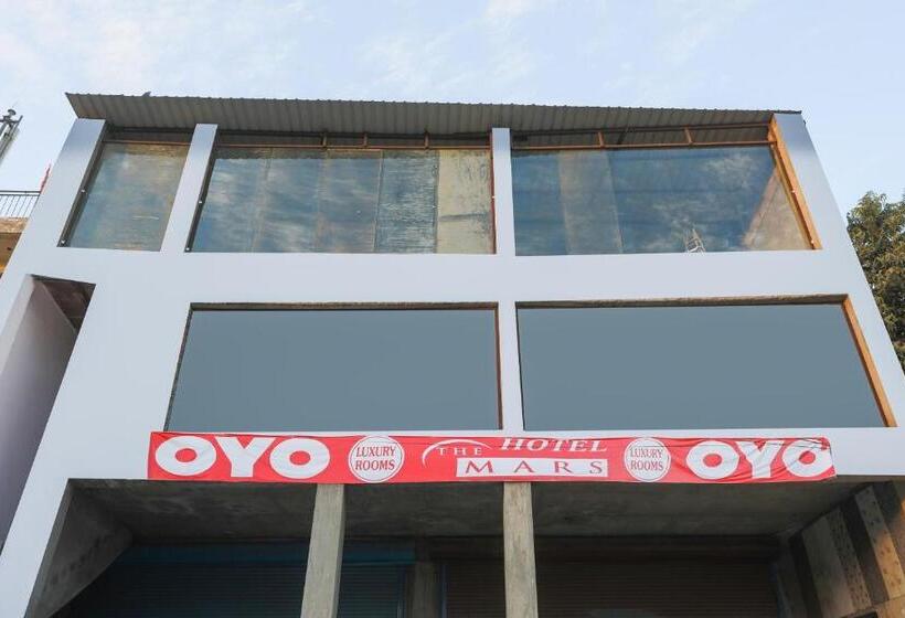 ホテル Oyo 87017  The Mars