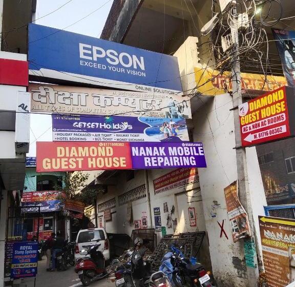 Отель Oyo 87137 Diamond Guest House