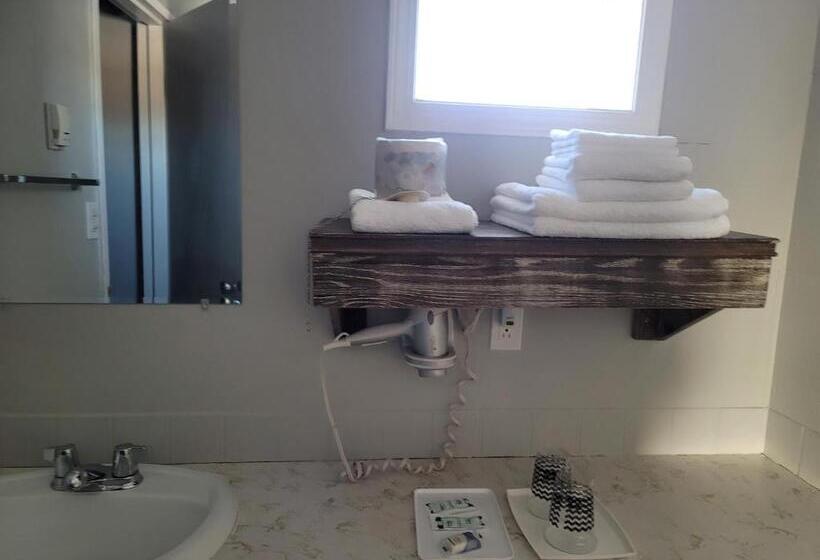 فندق Parkside Inn