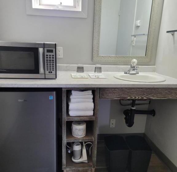 فندق Parkside Inn